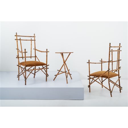 GIUSTO PURI PURINI, Coppia di poltrone e piccolo tavolo