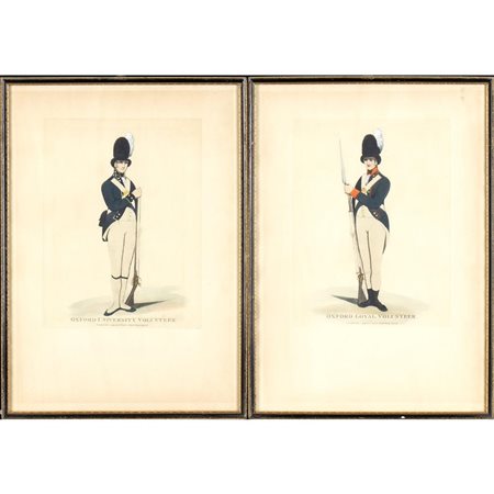  
Due stampe acquarellate raffiguranti uniformi XVIII secolo 
 