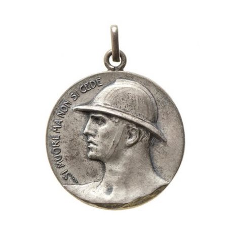  
MEDAGLIA AL FANTE EROICO IN ASTUCCIO ORDINI E MEDAGLIE - ITALIA, REGNO...
ARGENTO, 28 MM 