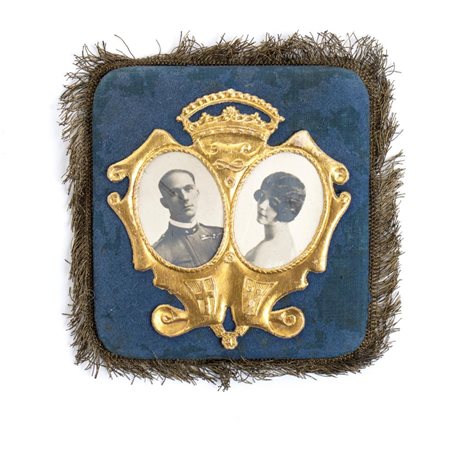  
FOTOGRAFIA DI AIMONE DI SAVOIA E DELLA PRINCIPESSA IRINA DI GRECIA metà xx sec.
 