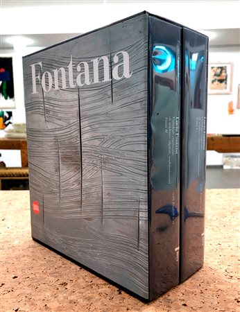 LUCIO FONTANA - Lucio Fontana. Catalogo ragionato di sculture, dipinti, ambientazioni, 2015