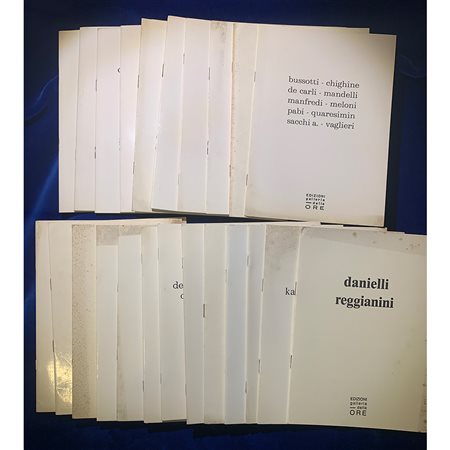 Galleria delle Ore, lotto di n. 24 cataloghi di mostre collettive