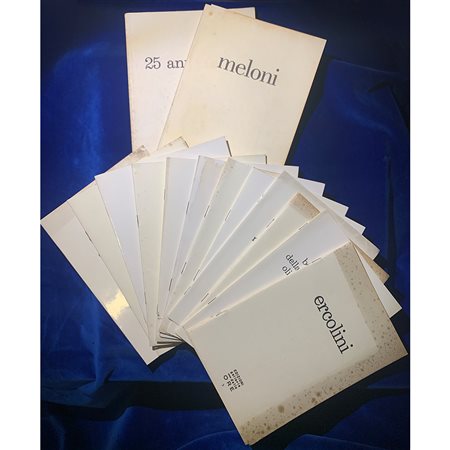 Galleria delle Ore, lotto di n. 15 cataloghi di mostre monografiche, commemorative, collettive.