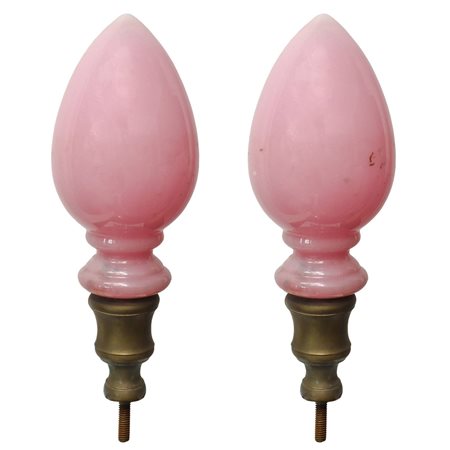 Coppia di pomoli in vetro di Murano di forma oblunga colore rosa, fine 19° secolo