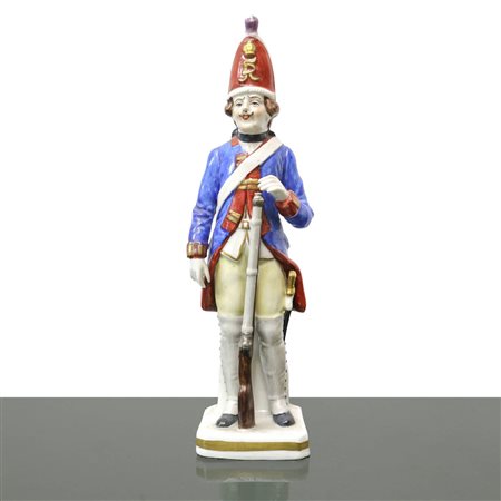 Capodimonte - Statua in ceramica Capodimonte di soldato