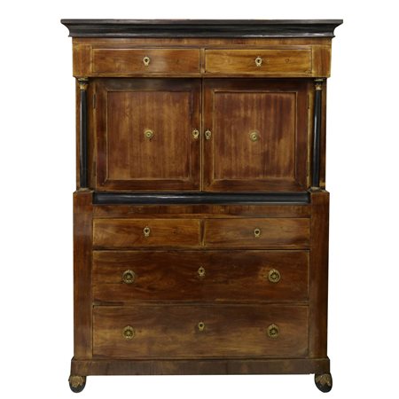 Chiffoniera in legno di noce, primi 19° secolo