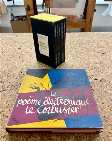 LE CORBUSIER - Lotto unico di 2 cataloghi