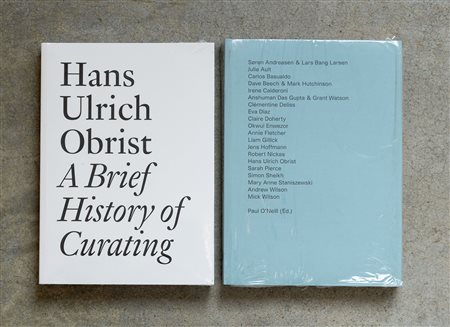 HANS ULRICH OBRIST(1968)Lotto di due cataloghiHans Ulrich Obrist. A brief...
