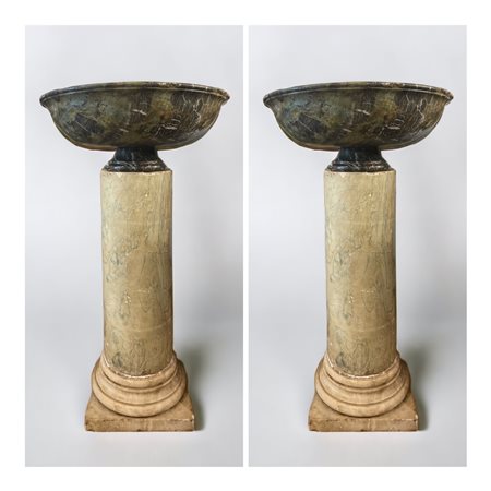  
Coppia di grandi vasche in marmo africano Manifattura Italiana, Fine XIX secolo
 35 x 90 cm