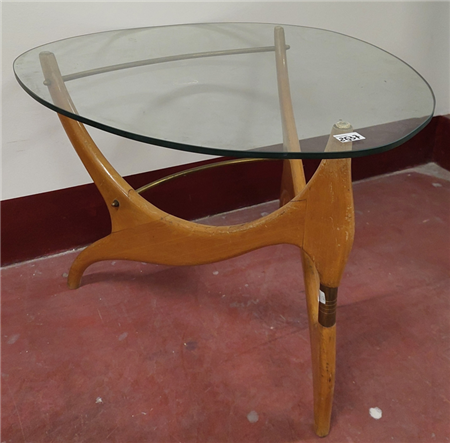 Tavolino da salotto con struttura in legno massello e ottone, piano in cristall