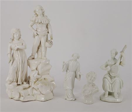 Manifatture diverse, secolo XVIII-XIX. Lotto composto da un gruppo, due figuret