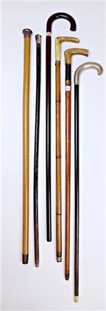 Arte del secolo XIX - XX. Lotto composto da sei bastoni da passeggio con prese