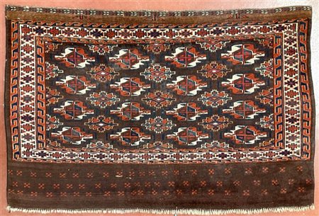 Tappeto Torba Yomut, Turkestan occidentale, fine secolo XIX. Decoro con file di