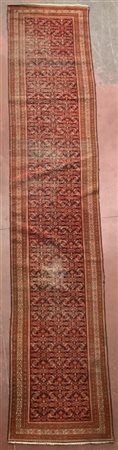 Tappeto passatoia Ferahkan, Persia, secolo XIX (cm 520x97) (difetti e rapature)