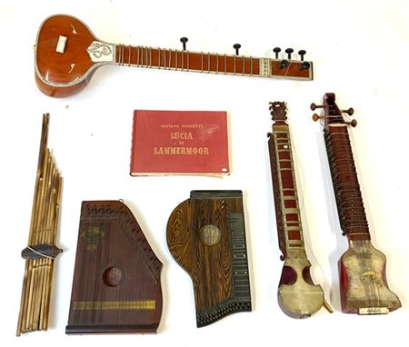 Lotto composto da uno zither della ditta Oscar Schmidt, Jersey City 1915 (scoll