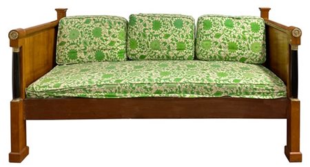 Divano letto ad una piazza in ciliegio con montanti a colonna ebanizzata su pli