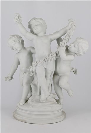 Manifattura francese, secolo XX. Da A. Moreau
Gruppo con tre putti allegorici