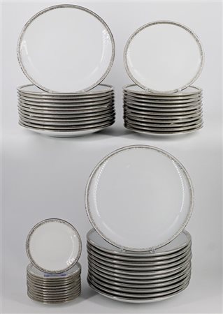 Manifattura di Limoges, Sophie Villepigue. Parte di servizio da tavola in porce