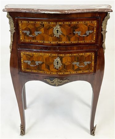 Mobiletto impiallacciato ed intarsiato in legni vari con fronte a due cassetti,