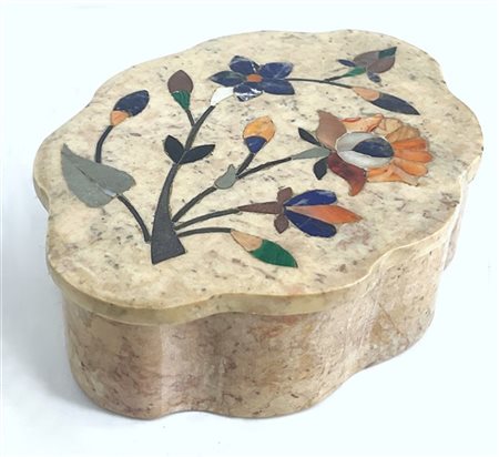 Scatolina in pietra dura con coperchio intarsiato a motivo floreale in pietre d