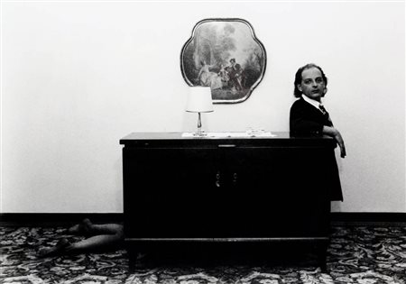 URS LUTHI 1947 Senza titolo, 1980 Fotografia, cm. 56 x 80 Firmato e datato in...