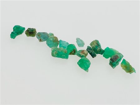 16 SMERALDI GREZZO 8,01 CT - PR30101-2