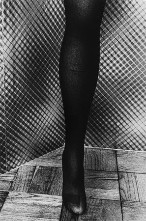 Ralph Gibson (1939)  - Dalla serie "Contrasti", 1973