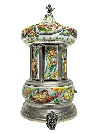 Carillon porta sigari a pagoda,in maiolica decorata con puttini e metallo argentato , 40s/50s