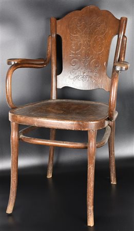 POLTRONA THONET poltrona Thonet della serie Leone in faggio curvato h. seduta...