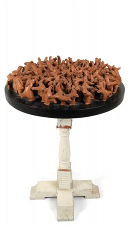 MAILLARD VINCENT (1957-) Tavolino 1992 figure in terracotta diam cm 56...