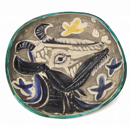 PABLO PICASSO (1881-1973) Tête de chèvre de profilpiatto in ceramica...