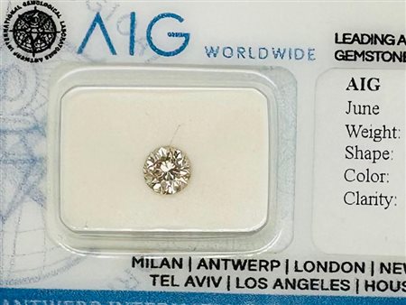 DIAMANTE 0,6 CT CHIARO MARRONCINO GIALLO - SI3 - C30606-3