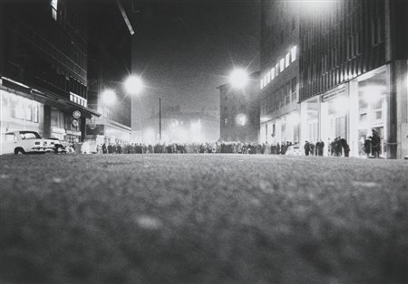 GIANNI BERENGO GARDIN (1930-) Il servizio d’ordine del movimento studentesco...