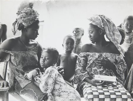 MARIO DONDERO (1928-) Repubblica del Malianni ‘70stampa ai sali d’argento,...