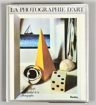 LA PHOTOGRAPHIE D'ART testi di Douglas Davis pubblicato da Bordas, Parigi,...