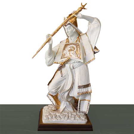 Domenico Poloniato per Carpie' - Grande statua in porcellana decorata in oro e argento di un guerrie