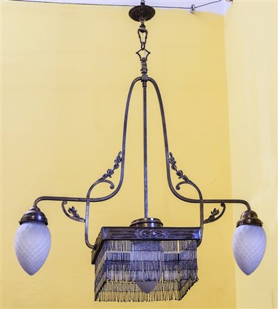LAMPADARIO IN OTTONE - BRASS CHANDELIER Anni Sessanta - Sixties tre bracci...