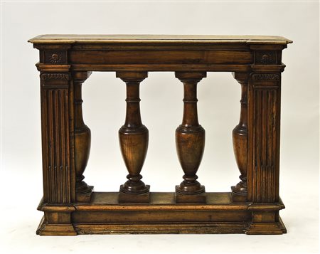 BALAUSTRA IN NOCE - WALNUT BALUSTRADE Toscana, XIX secolo - Tuscany, 19th...