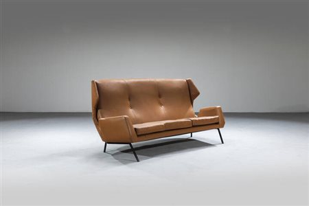 PRODUZIONE ITALIANA<BR>Divano a tre posti