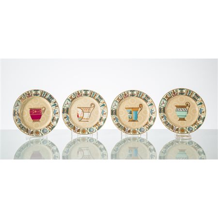 GUCCI, Quattro piatti in porcellana