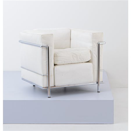 LE CORBUSIER, PIERRE JEANNERET, CHARLOTTE PERRIAND, Poltrona