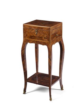 Tavolino da lavoro lastronato e filettato in palissandro. Piano apribile celant