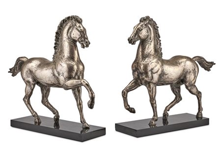 Da Messina. "Cavalli", coppia di sculture in argento. Firma non autografa (g to