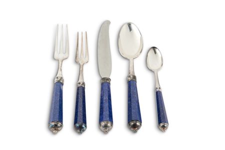 Peter Paris, secolo XX. Servizio di posate in argento con prese lastronate in l