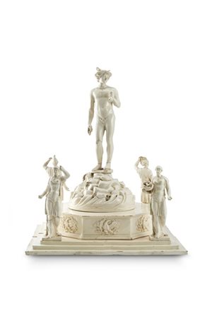 Manifattura di Sassuolo (?) secolo XIX. Trionfo da tavola in terraglia smaltata