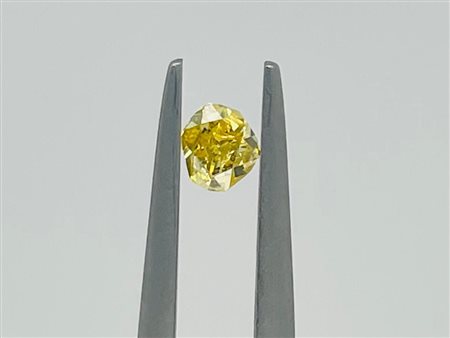 DIAMANTE 0,18 CARATI FANCY GIALLO VIVIDO - I1 - UD10701-7B