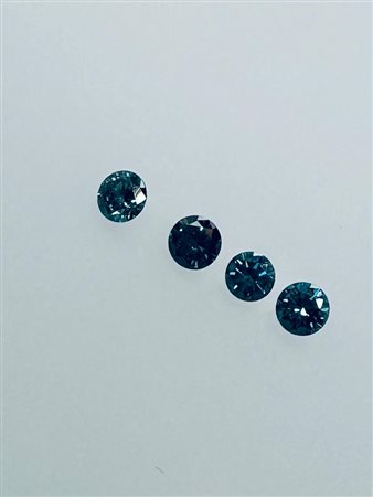4 DIAMANTI COLORE ESALTATO 0,64 CT FANCY VIVID BLU* - SI1-2 - AI30701-8
