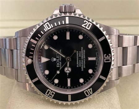 Rolex Submariner (No Date) 14060M