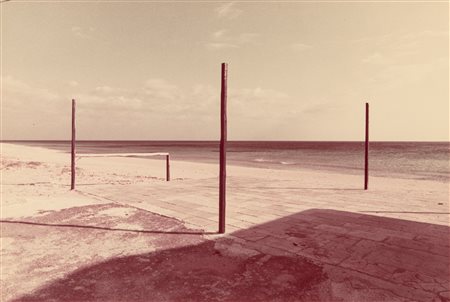 Luigi Ghirri (1943-1992)  - Torre dell'Ovo, 1982