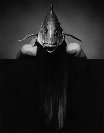 Erwin Olaf (1959)  - Cleo with fish, 1999